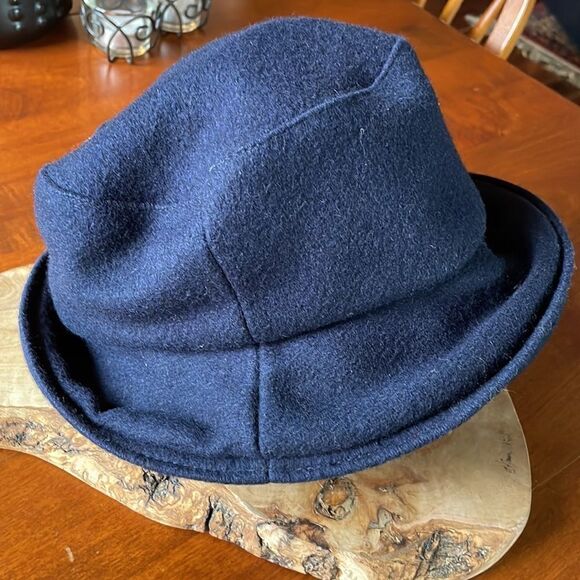 Vintage London Fog Sterling Edition Wool Bowler / Derby Hat in Navy - Picture 1 of 6
